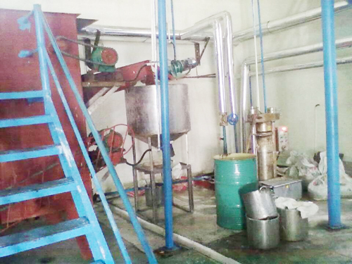 Lard oil refining equipment